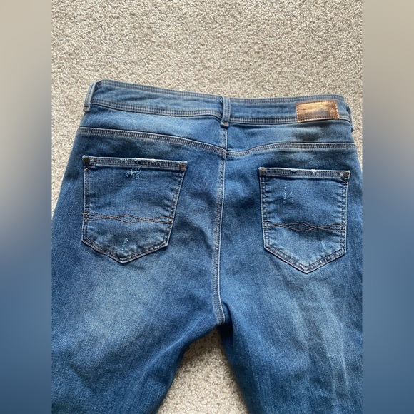 Zara Midrise distressed Denim Sz 12 - Picture 6 of 8